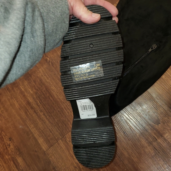 New Rouje Black Suede Knee High Chunky Heel Moto Grunge Pull Up Zip Boot 7 1/2 - Picture 4 of 12